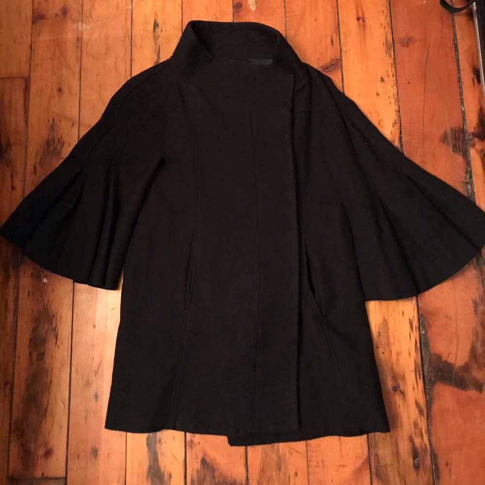Vanessa Bruno Black Coat Bell sleeves EU 38, US 4